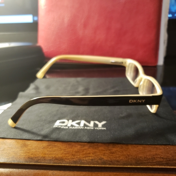 DKNY frame - Picture 6 of 7